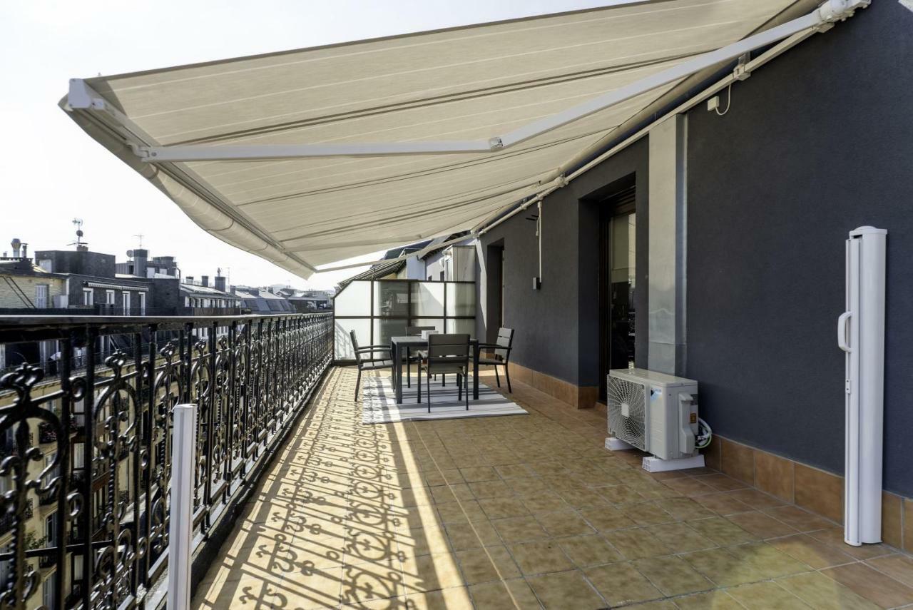 Always Easy I Terraza Apartamento